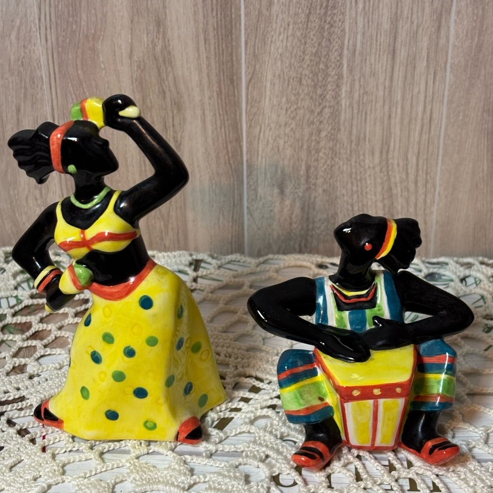 Clay Art African Black Caribbean  Ceramic Dancer and Drummer Salt Pepper Shakers